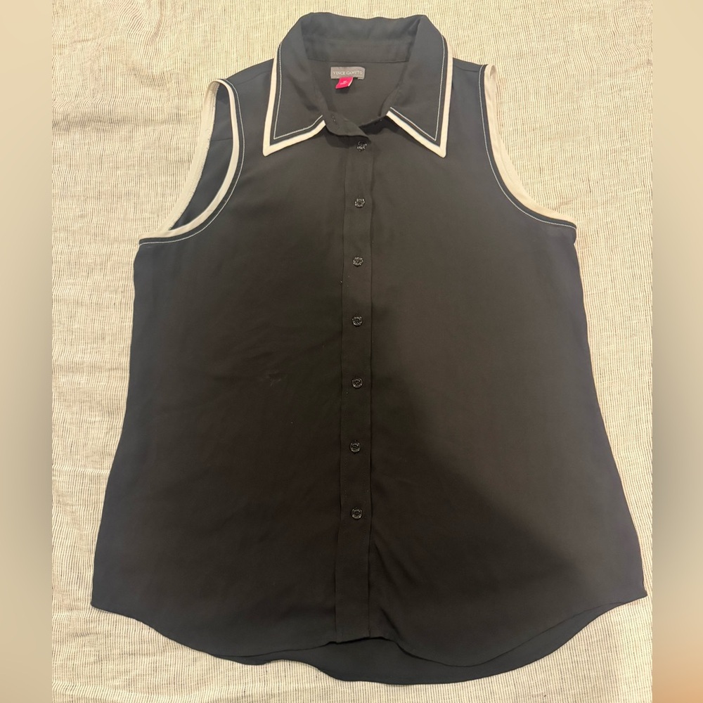 Vince Camuto Black Sleeveless Button-Front Blouse – Women’s Medium